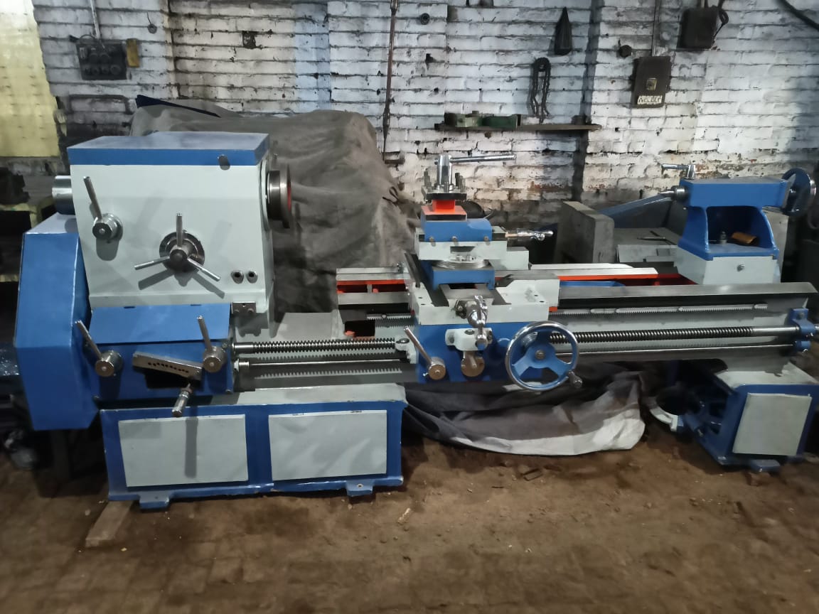 Medium Duty Lathe Machine